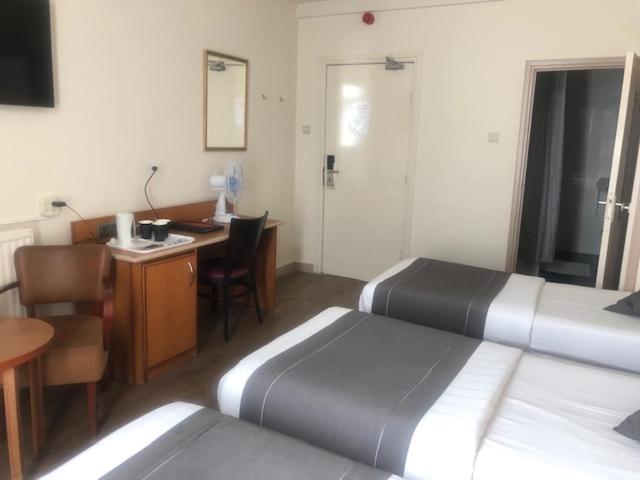 Triple Room,1020494383:JPEG