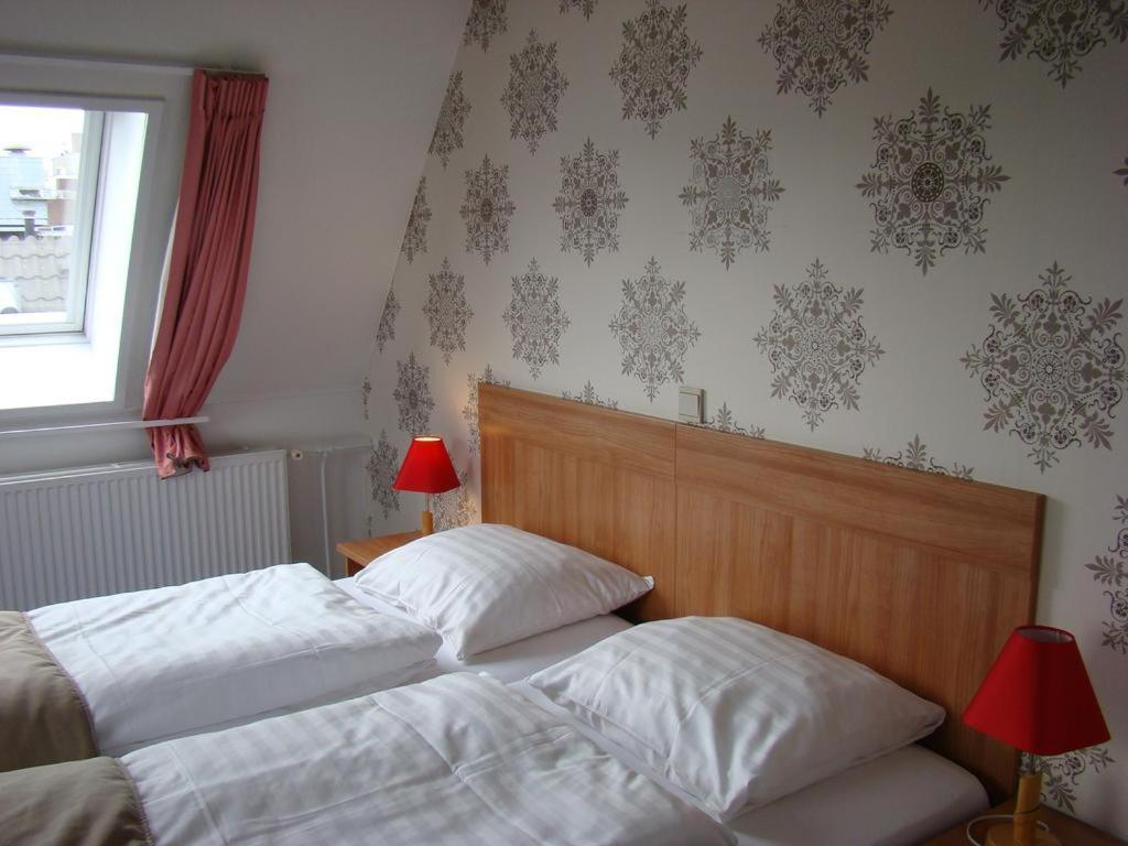 Standard Double or Twin Room,1148246890:JPEG