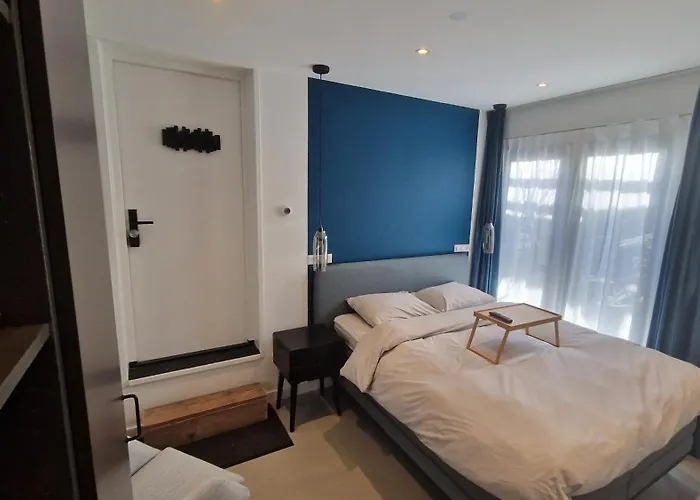 Het Huis Met De Groene Deur